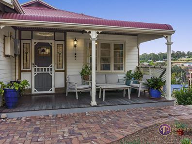 55 Garland Road, Roleystone WA 6111