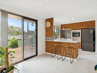 847 Brookton Highway, Roleystone WA 6111
