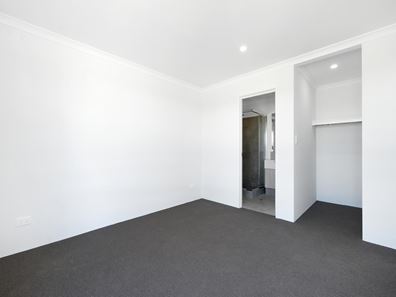 7 Dharug Street, Yanchep WA 6035