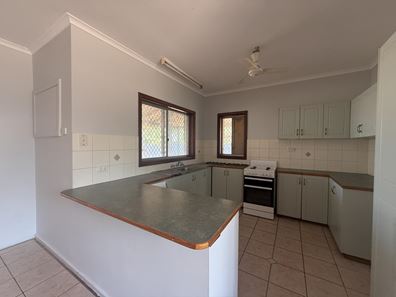 16 McGovern Way, Derby WA 6728