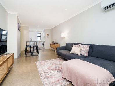 21/11 Rowlands Street, Kewdale WA 6105