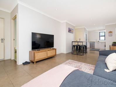 21/11 Rowlands Street, Kewdale WA 6105