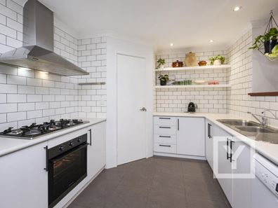 20 Castleroy Terrace, Dunsborough WA 6281