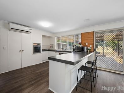 4 Floret Court, Seville Grove WA 6112