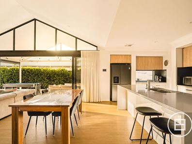 71 Greenslope Drive, Bushmead WA 6055
