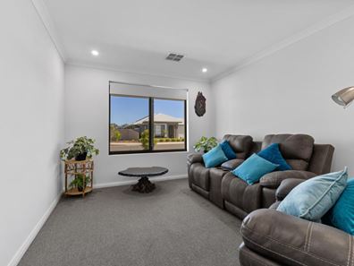 13 Atkins Road, Dalyellup WA 6230