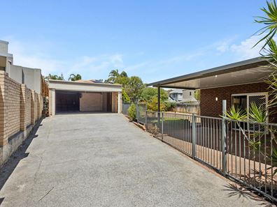2 Jade Place, Wembley Downs WA 6019