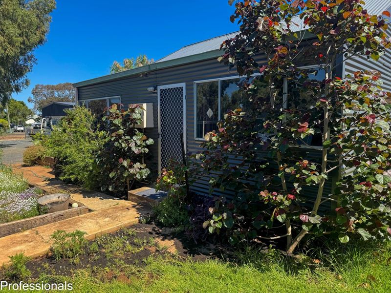 80 Angove Street, Norseman