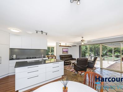 12 Chianina Place, Lower Chittering WA 6084