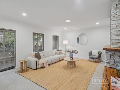 30 Elfreda Avenue, Sorrento WA 6020