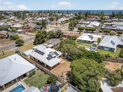 29 Dampier Drive, Golden Bay WA 6174