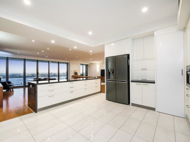 112/90 Terrace Road, East Perth