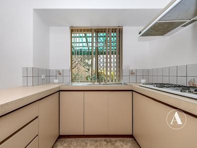 10/17 Attfield Street, Maddington WA 6109