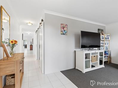 53 Dundatha Drive, Byford WA 6122