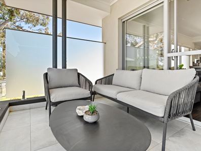 4/15 Strathyre Drive, Duncraig WA 6023