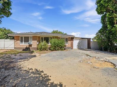 347 Railway Avenue, Armadale WA 6112