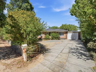 347 Railway Avenue, Armadale WA 6112