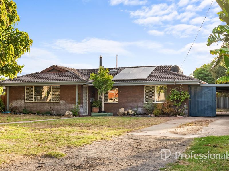 15 Darile Street, Hillman WA 6168
