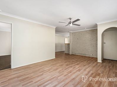 15 Darile Street, Hillman WA 6168
