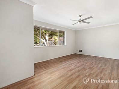 15 Darile Street, Hillman WA 6168