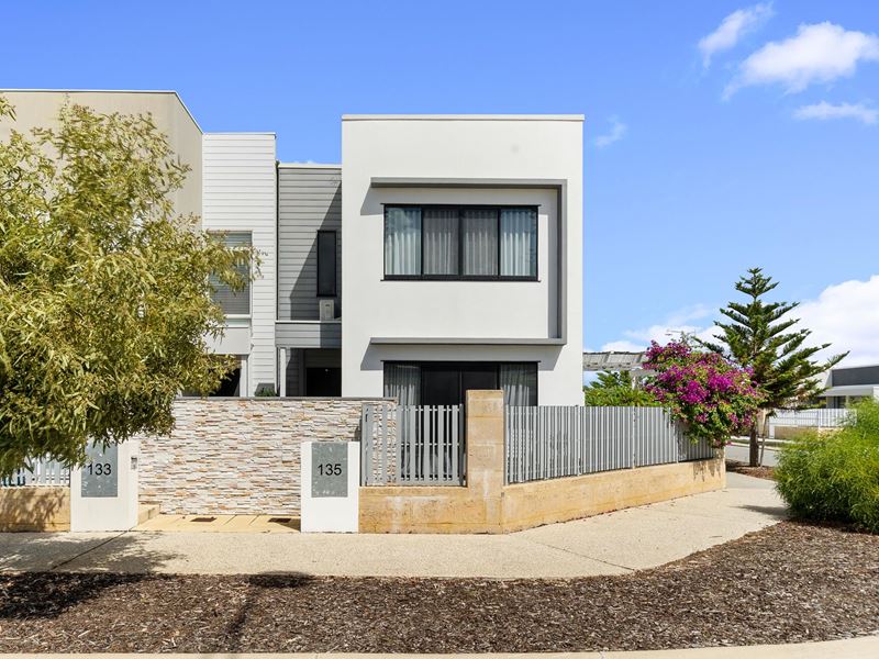 135 Aurea Boulevard, Golden Bay WA 6174