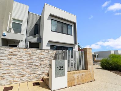 135 Aurea Boulevard, Golden Bay WA 6174