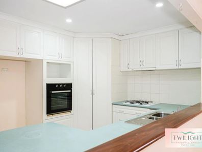 14 Beermullah Way, Waikiki WA 6169