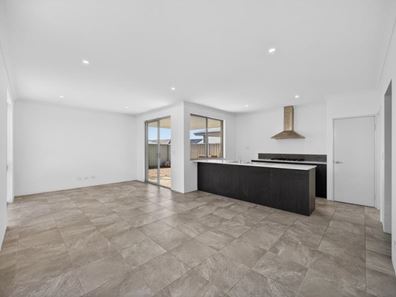 22 Taincrow Way, Golden Bay WA 6174