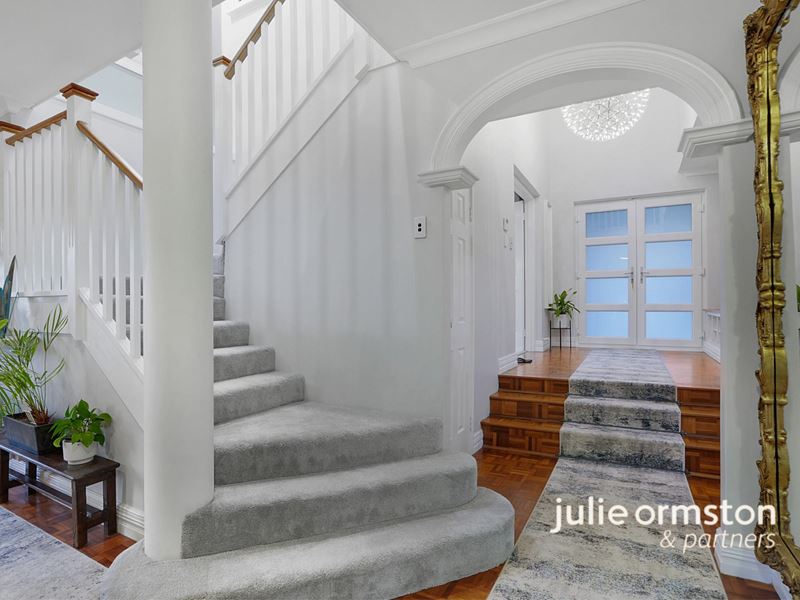 25 Belize Way, Mindarie WA 6030