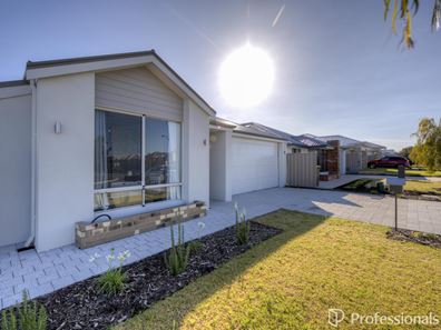 9 Throsby Road, Mandogalup WA 6167