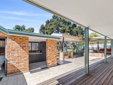 85 Orchard Road, Wooroloo WA 6558