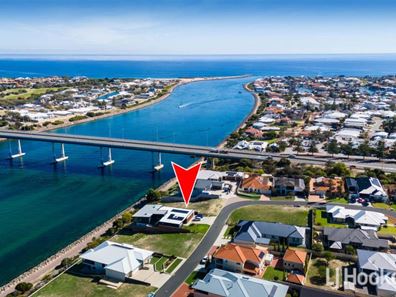 13 Spoonbill Retreat, Wannanup WA 6210