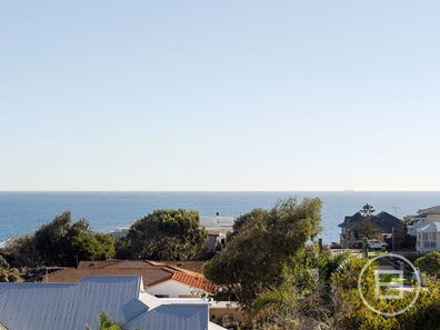 28 Marine Terrace, Sorrento WA 6020
