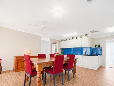 1 Bartle Lane, Alexander Heights WA 6064