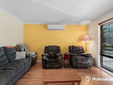 8 Durack Place, Koondoola WA 6064