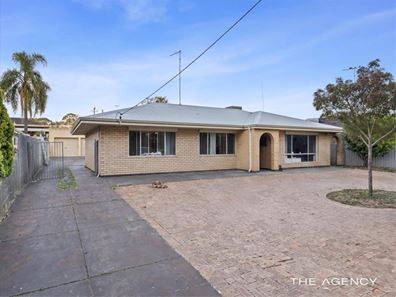 52 Sussex Street, Spearwood WA 6163