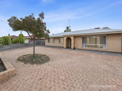 52 Sussex Street, Spearwood WA 6163
