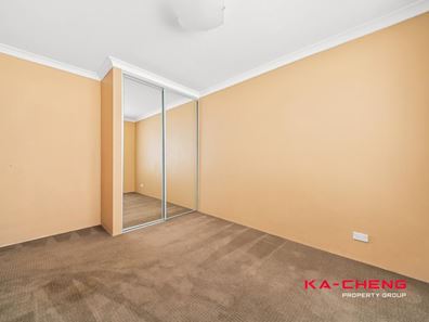 12 Sandhurst Road, Dianella WA 6059