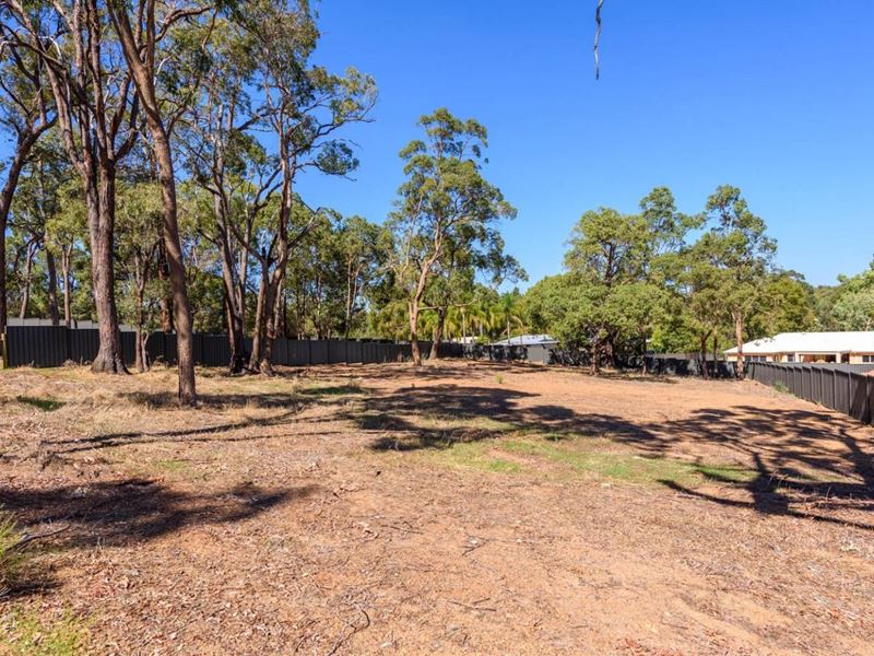 3 Rhodes Way, Mount Helena