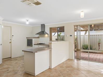 32 Ponderosa Loop, Canning Vale WA 6155