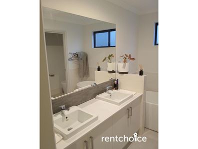 11 Gold Ridge, Wannanup WA 6210