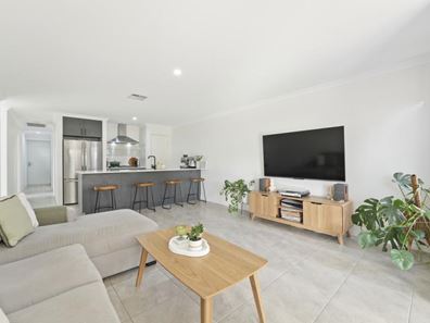 32 Wellspring Road, Baldivis WA 6171