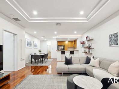 27/1 Preston Street, Como WA 6152