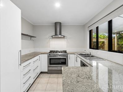 2B Minilya Street, Innaloo WA 6018