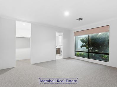 24/15 Crosthwait Circle, Tapping WA 6065