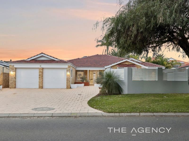 24 Naturaliste Boulevard, Iluka WA 6028
