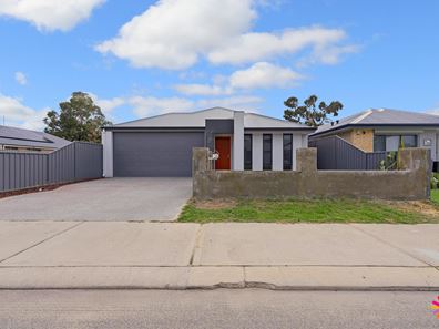 28 McMullan View, Hazelmere WA 6055