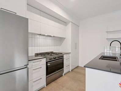 28 McMullan View, Hazelmere WA 6055