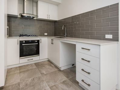 5/88 North Lake Road, Myaree WA 6154