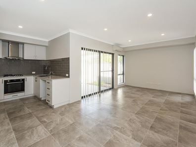 5/88 North Lake Road, Myaree WA 6154